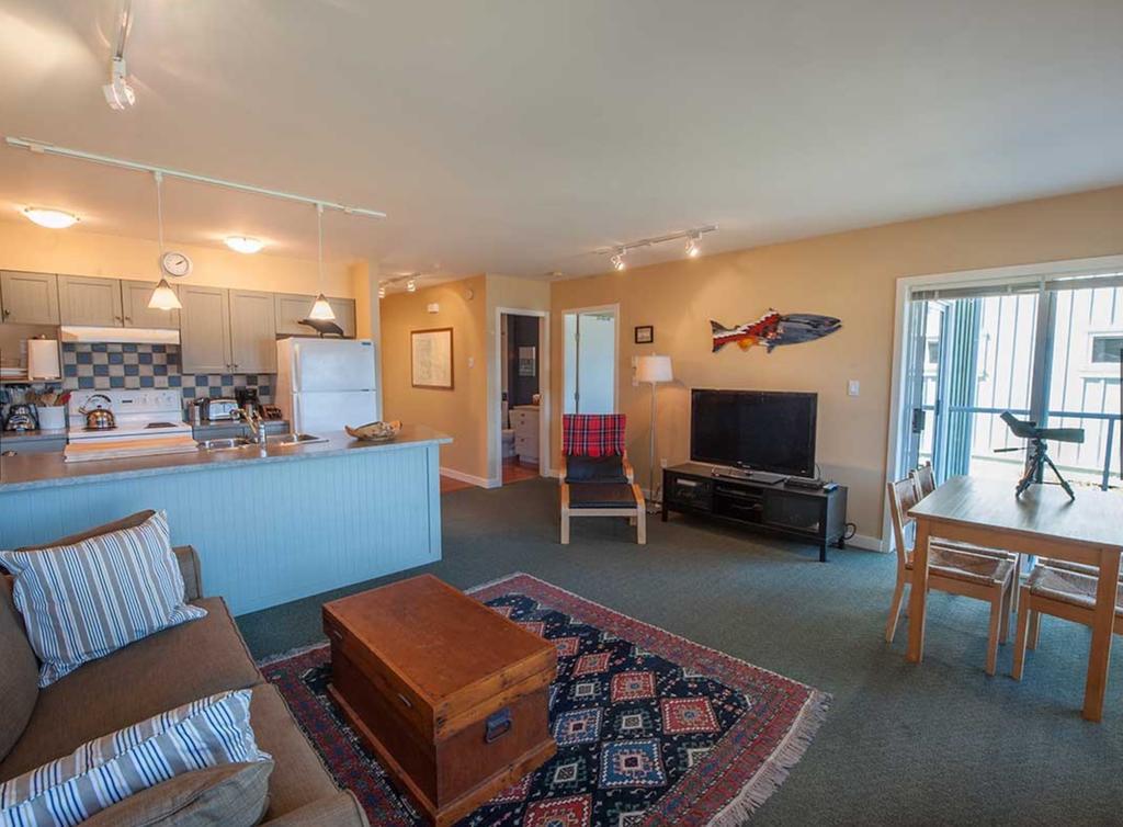 Luxury Oceanfront Condo By Onlybc 104 Tofino Exterior foto
